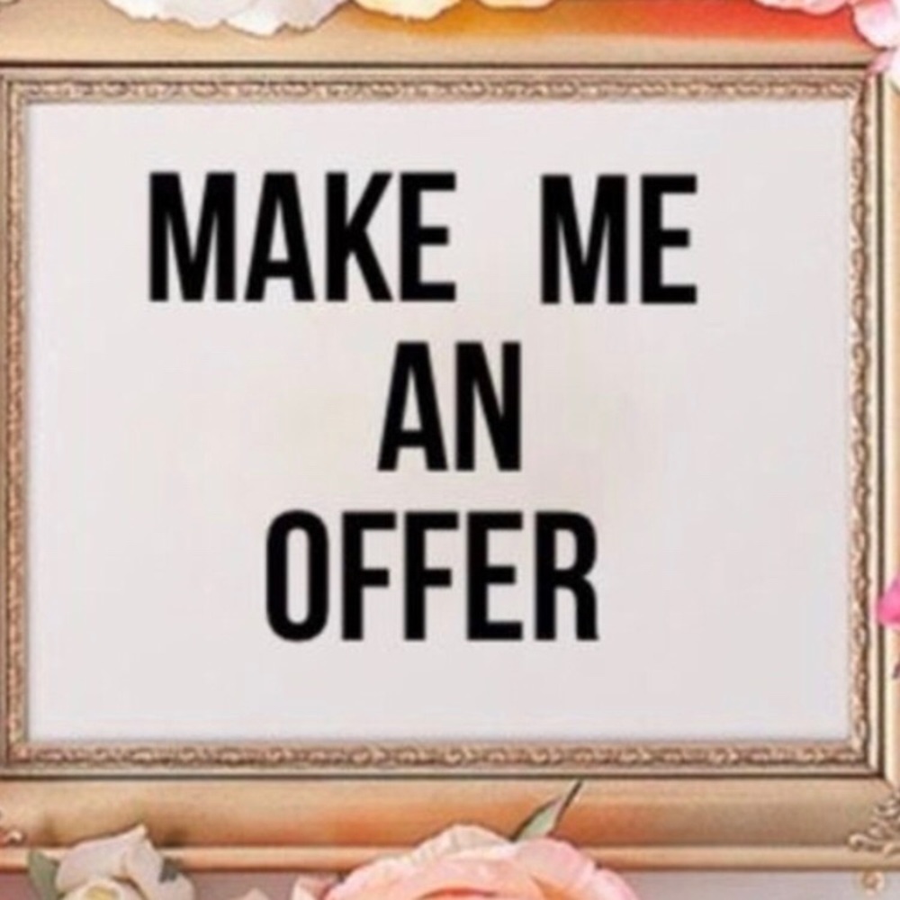 Accepting reasonable offers❤️